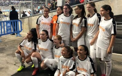 Les féminines de l’USV sur la pelouse du Vélodrome !